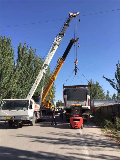 衡南县港口集装箱搬运案例